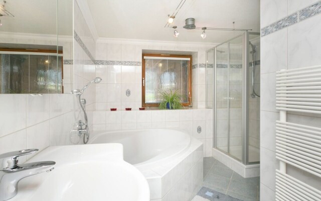 Splendid Apartment in Uderns near Hochzillertal Ski Area