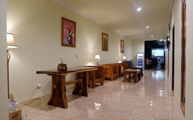 Besopok Hostel