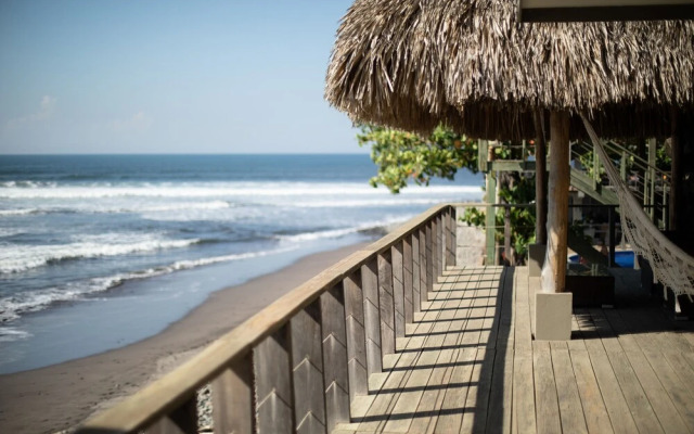 Casa de Mar Hotel And Villas