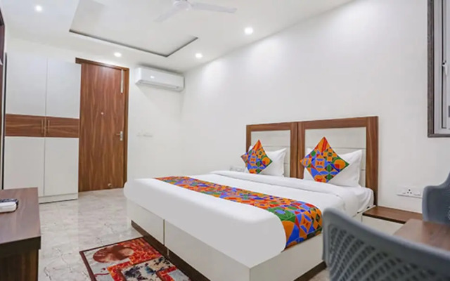 FabHotel Aerosky
