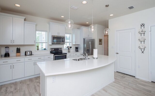 The Blue Turtle 3 Bedroom Townhouse