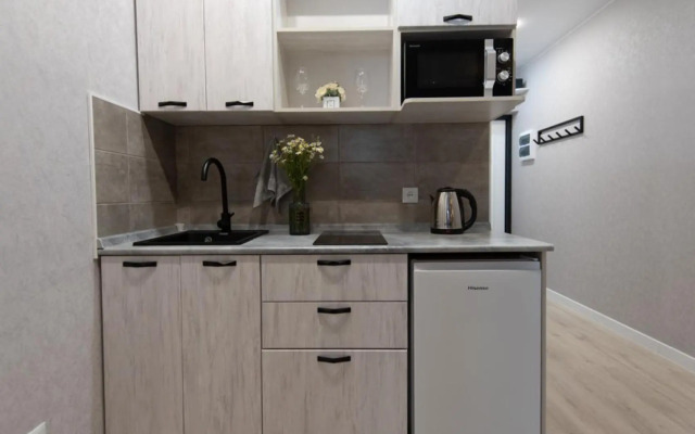 Апартаменты на проспекте Героев Отечества 4А