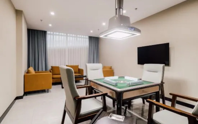 Neijiang International Hotel（Sports Center store）