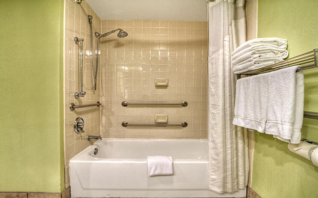 Holiday Inn Express Greenville by IHG