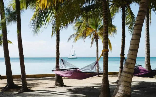 Thatch Caye Resort a Muy'Ono Resort