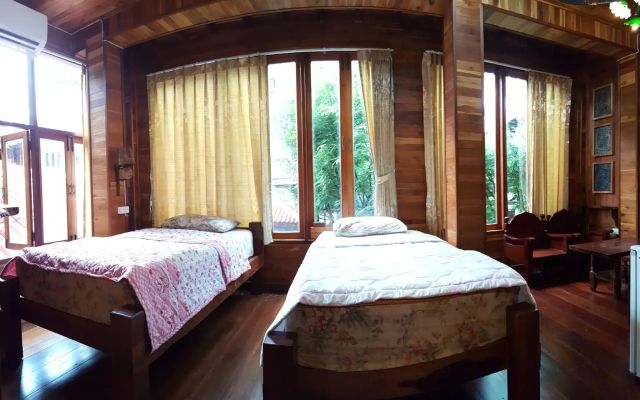 Klong Suan Plu Resort