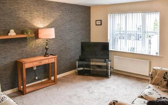 ThreeStorey Townhouse - Free parking