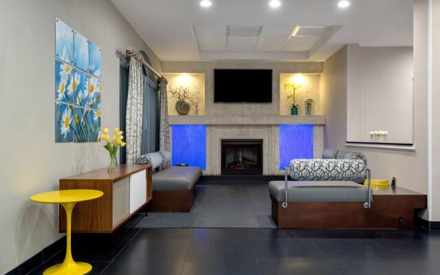 Holiday Inn Fort Lauderdale Airport by IHG