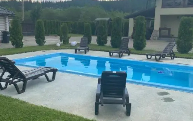 VIP House