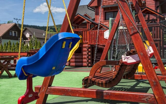 Winter & Summer Resort