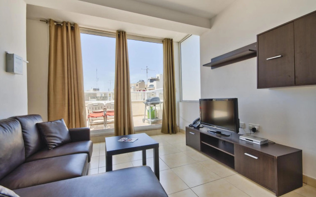 Delightful 2 bedrooms Apartment in Sliema