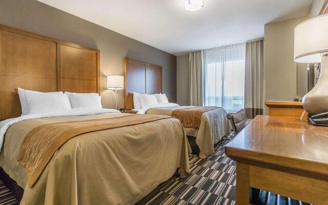 Comfort Inn & Suites Edmonton International Airport