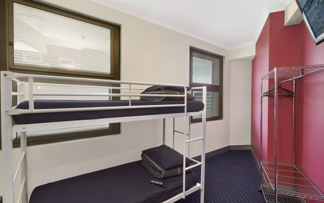 Wake Up! Sydney - Hostel