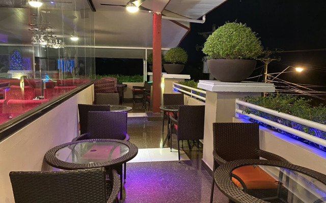Grand Diamond Hotel Suites Trinidad
