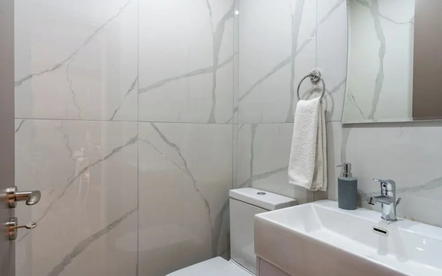 Sundrop 1-Bedroom Apartment in Larnaca
