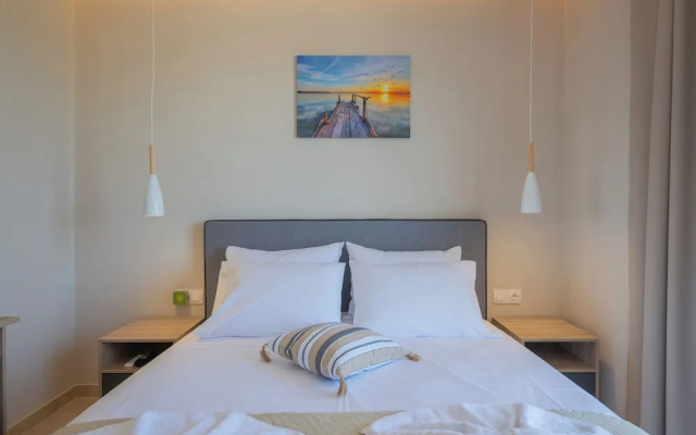 Blue Wave Suites - Ixia