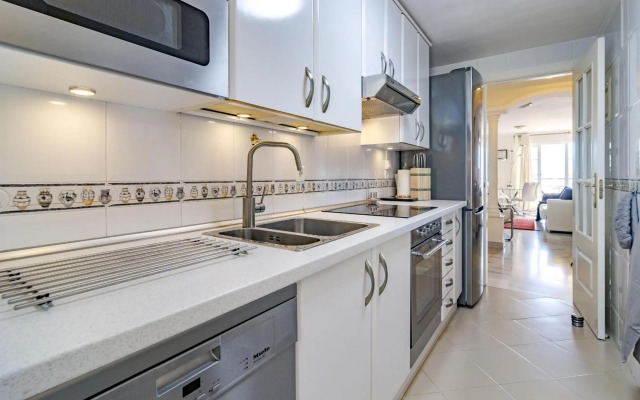 SAA2- comfortable apartment Puerto banus