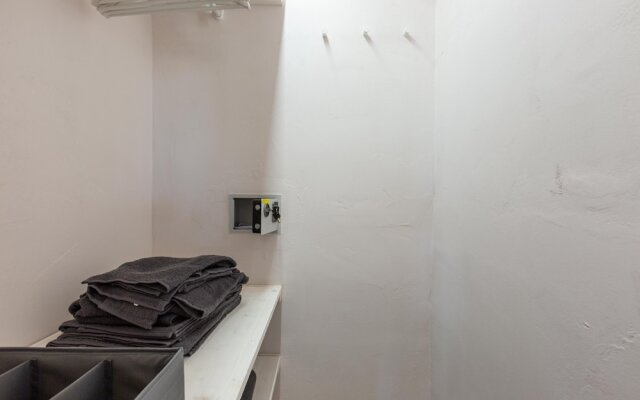 2495 Trullo I Tre Fichi by Perle di Puglia