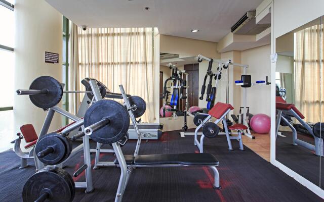Sarrosa International Hotel and Residential Suites