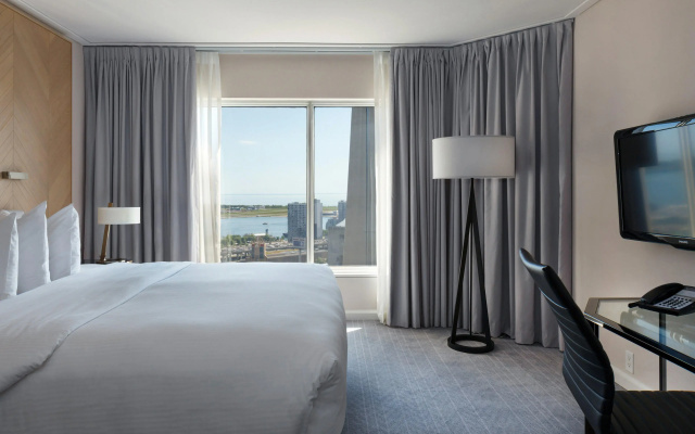 InterContinental Toronto Centre by IHG