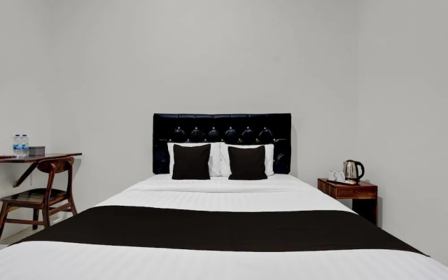 Hotel O AGH 18 – Guest Rooms – Semarang