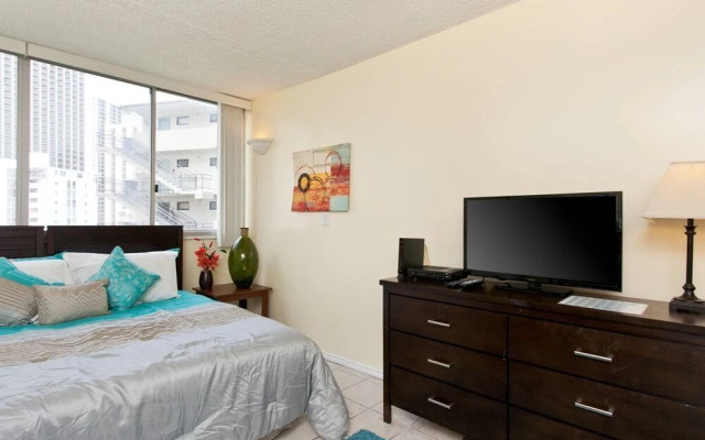 Waikiki Grand 704 - studio Br Condo