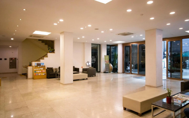Tower Hill Hotel