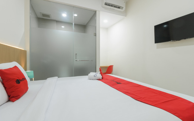 RedDoorz near Mall SKA Pekanbaru