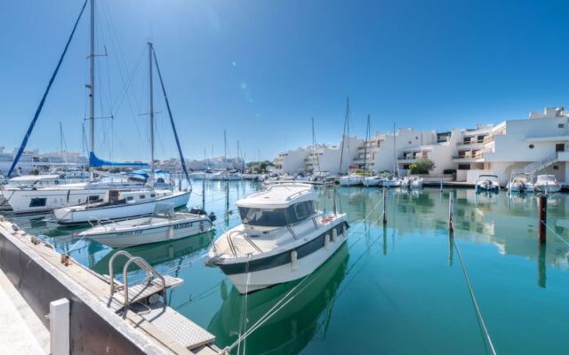 Les Marinas de la Plage I 39694