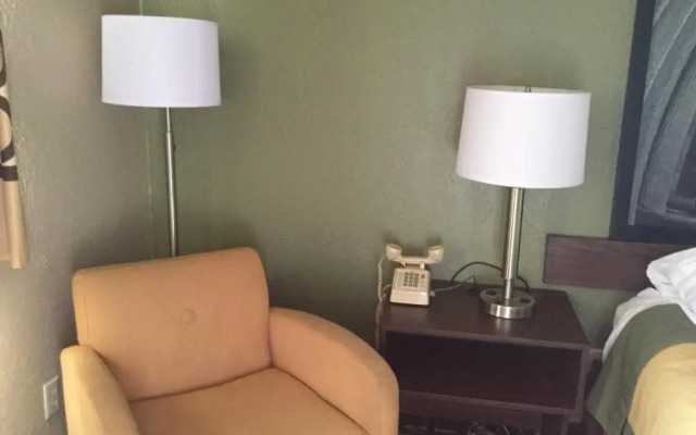 Super 8 Youngstown/Austintown