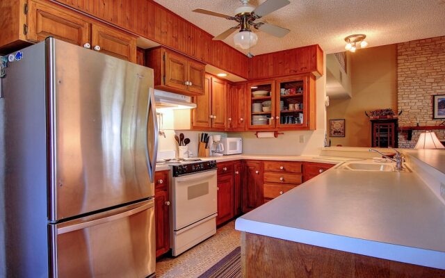 Blue Diamond Retreat