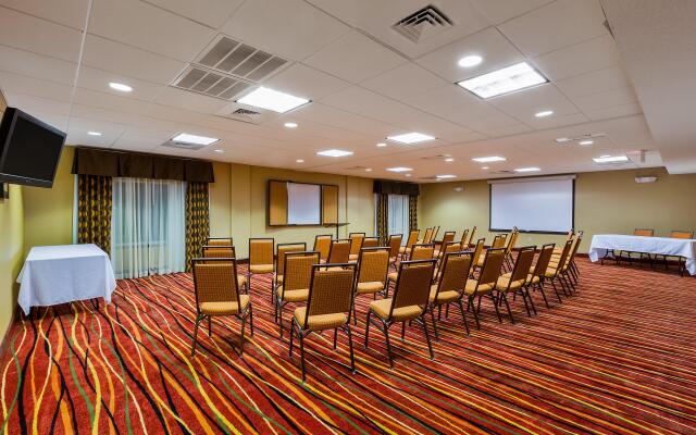 Holiday Inn Express Salinas by IHG