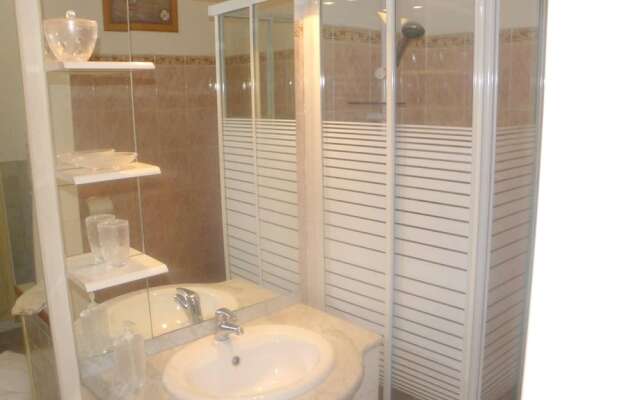 House With one Bedroom in Belgodère, With Enclosed Garden and Wifi