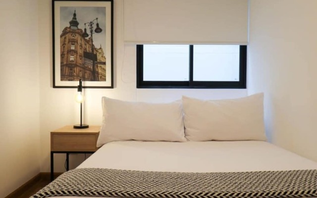 w Great 2BR With Balcony Miraflores