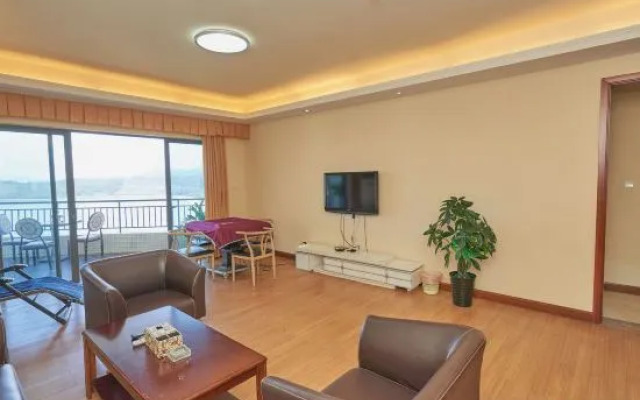 Huidong Biguiyuan Shiliyintan One Mile Sunshine Apartment