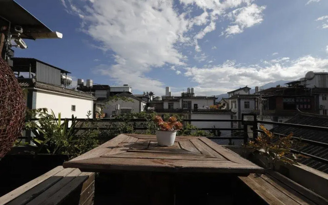 Floral Hotel Dali Zhuoyuan