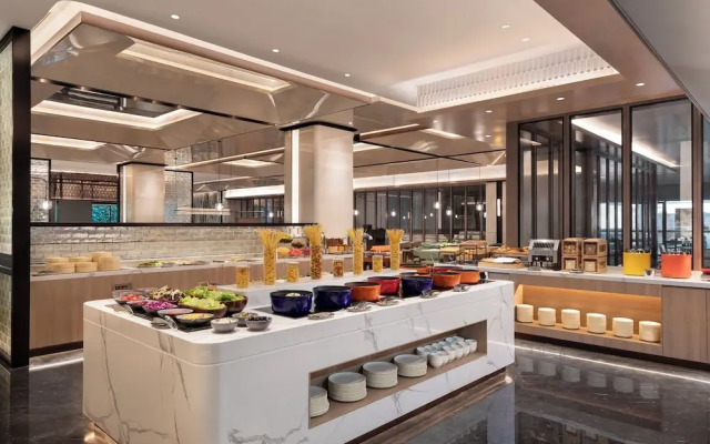 Holiday Inn Hotel & Suites Shanghai Changfeng by IHG