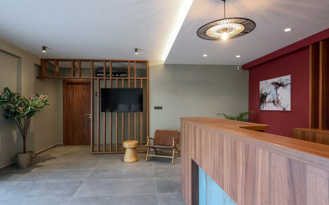 Amyntas Seafront Hotel