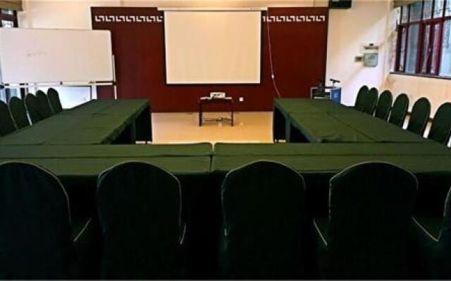 Ji Hotel (Suzhou Guanqian Street)