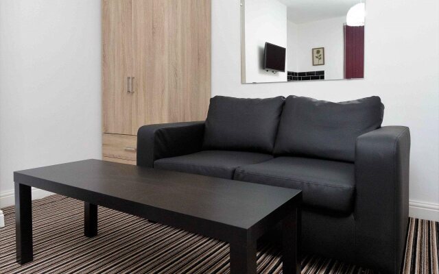 Kirkstall House