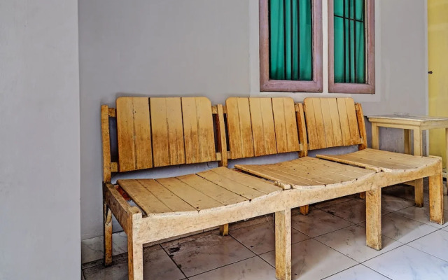 OYO Life 92709 Kost Teras Cikapundung Syariah