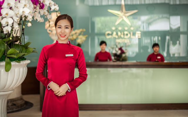 Super Candle Hotel