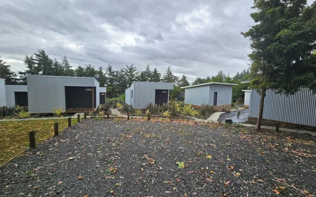 Morning Calm Lodge Limited