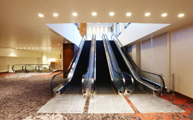 Manila Marriott Hotel at Newport World Resorts