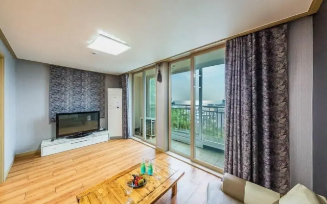 Beach Hill View House