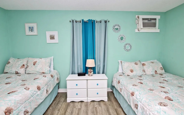 Moonraker 13 - One Bedroom Condo