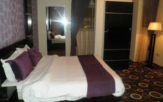 Al Muhaideb Olaya Hotel