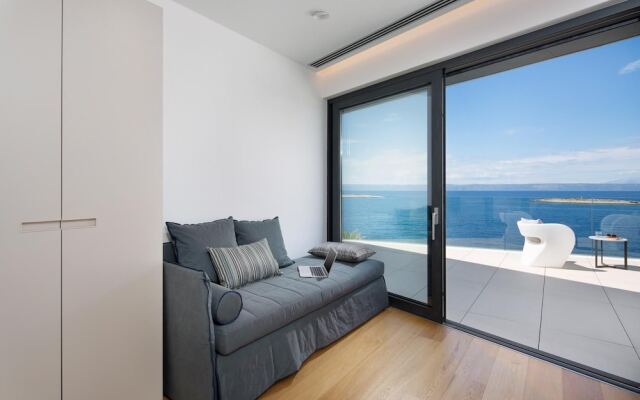 Luxury Villa Palma de Korkyra with Pool