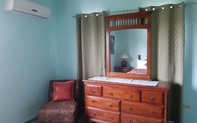 LambLion Holiday Apartments