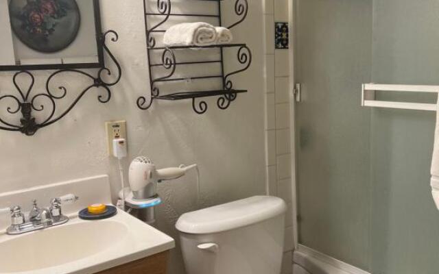 Canyon Rose Suites